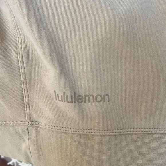 Lululemon Perfectly Oversized Shirt women’s size 14 - Picture 2 of 3